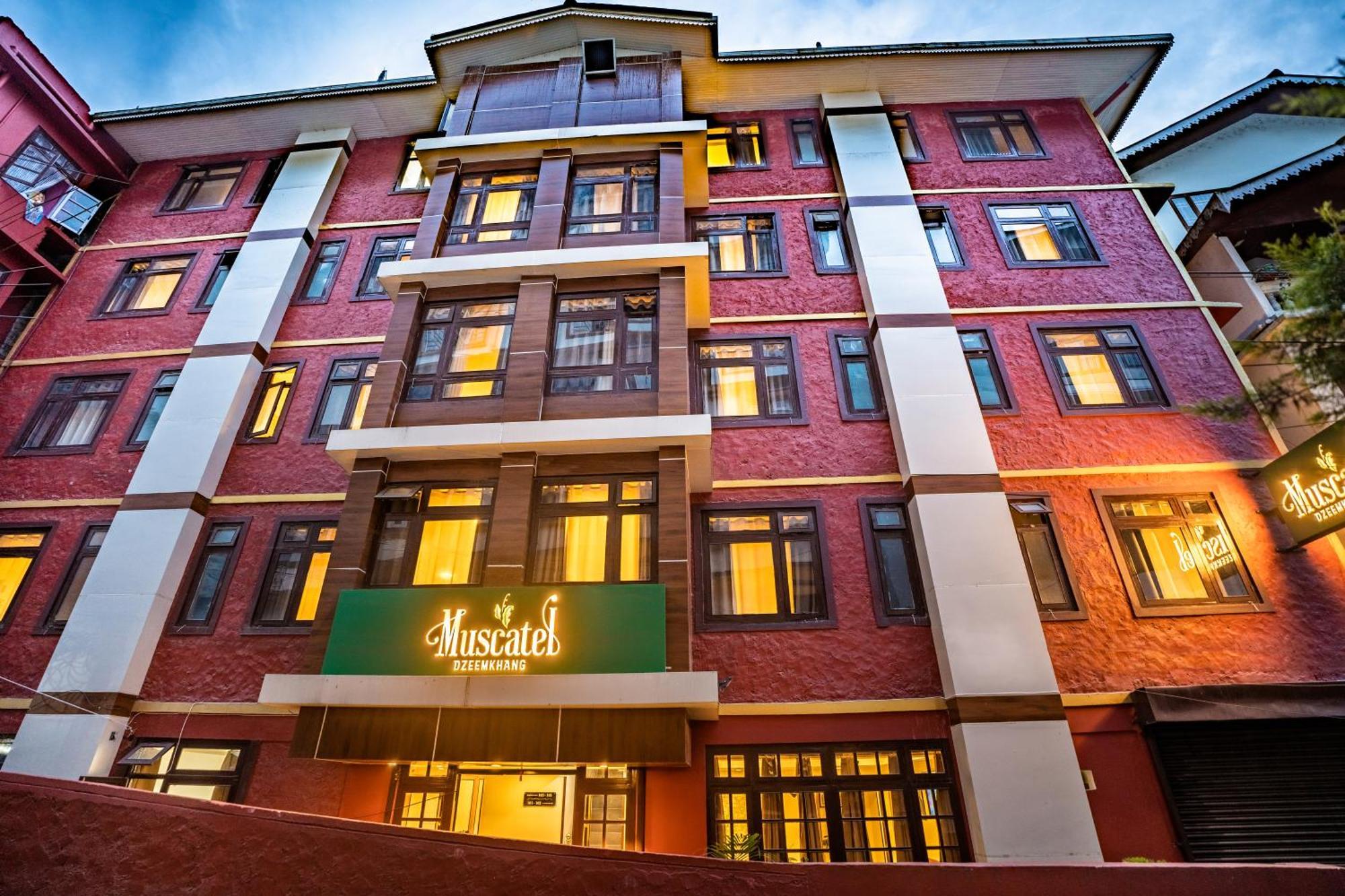 Muscatel Central Hotel - Dzeemkhang Gangtok Esterno foto